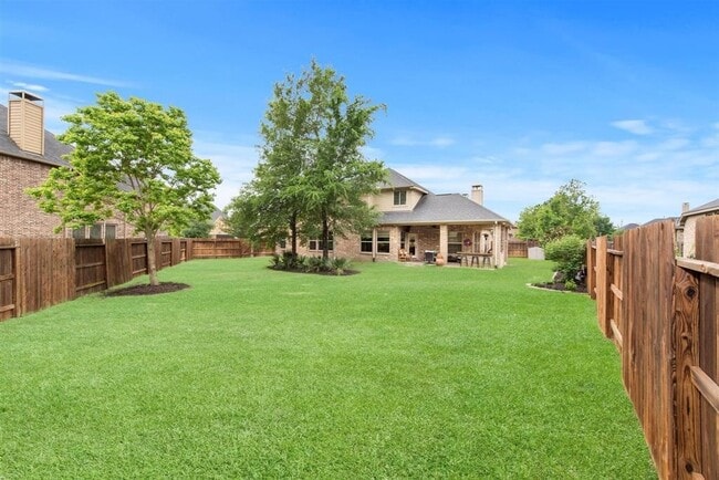 8323 Floating Heart Ct