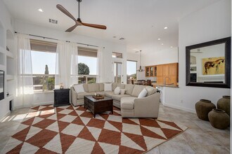 14705 Canyoncrest Ct in Scottsdale, AZ - Building Photo - Building Photo