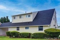 property at 33 Robin Ln