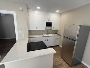 116 145th Ave in Madeira Beach, FL - Building Photo - Building Photo