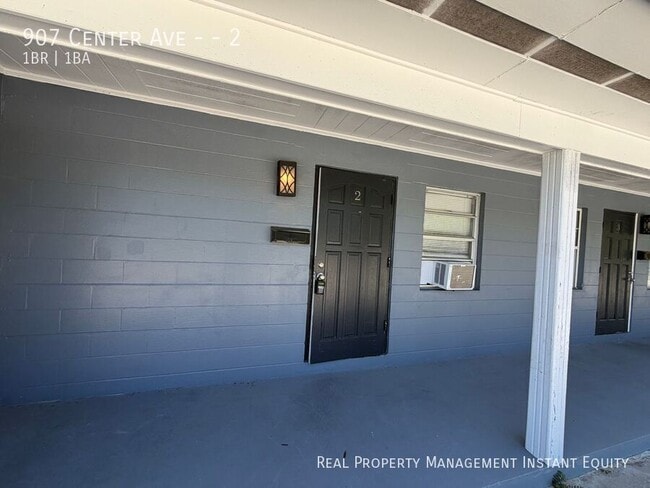 Building Photo