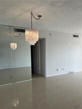 3300 N Palm Aire Dr in Pompano Beach, FL - Building Photo - Building Photo