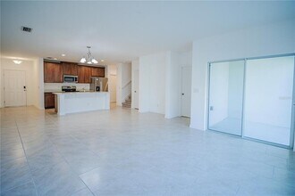 1284 Wispy Cypress Dr in Kissimmee, FL - Building Photo - Building Photo