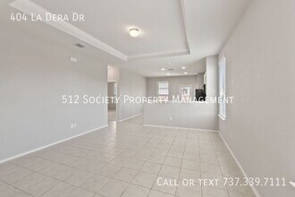404 La Dera Dr in Liberty Hill, TX - Building Photo - Building Photo