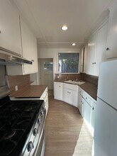 421 Myrtle St in Laguna Beach, CA - Building Photo - Building Photo