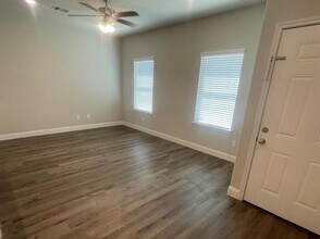 16890 Glenheath St in Montgomery, TX - Building Photo - Building Photo