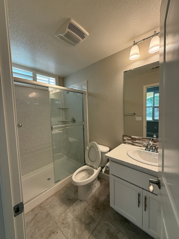 244 Selby Lane in Livermore, CA - Building Photo - Building Photo