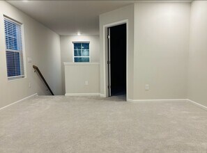 303 Aster Bloom Ln in Raleigh, NC - Building Photo - Building Photo