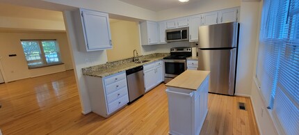 6632 Medinah Ln in Alexandria, VA - Building Photo - Building Photo