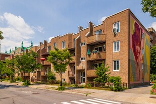 Coopérative Le Martinet in Montréal, QC - Building Photo