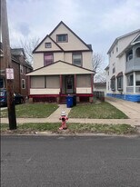 536 E 123rd St in Cleveland, OH - Building Photo