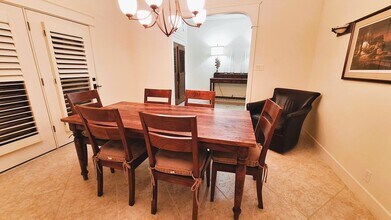 130 Squires Dr in Lakeway, TX - Building Photo - Building Photo