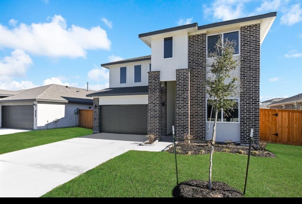 1322 Truckee River Dr in Rosharon, TX - Building Photo