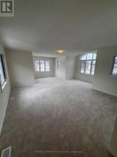 92 Golden Mdws Dr in Peterborough, ON - Building Photo - Building Photo