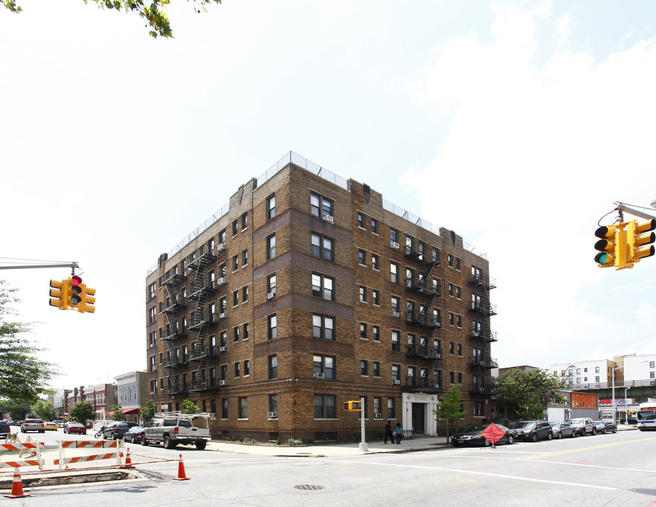 Dalmac in Astoria, NY - Building Photo