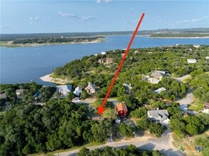 850 Riviera Dr in Canyon Lake, TX - Building Photo - Building Photo