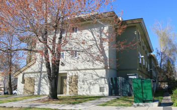 Metropolitan Gardens Apartments in Reno, NV - Building Photo - Building Photo