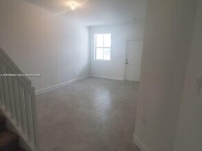 2602 SE 11th St in Homestead, FL - Building Photo - Building Photo