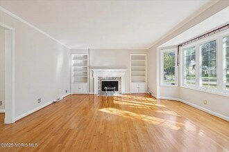 3324 Pelham Rd in Toledo, OH - Foto de edificio - Building Photo