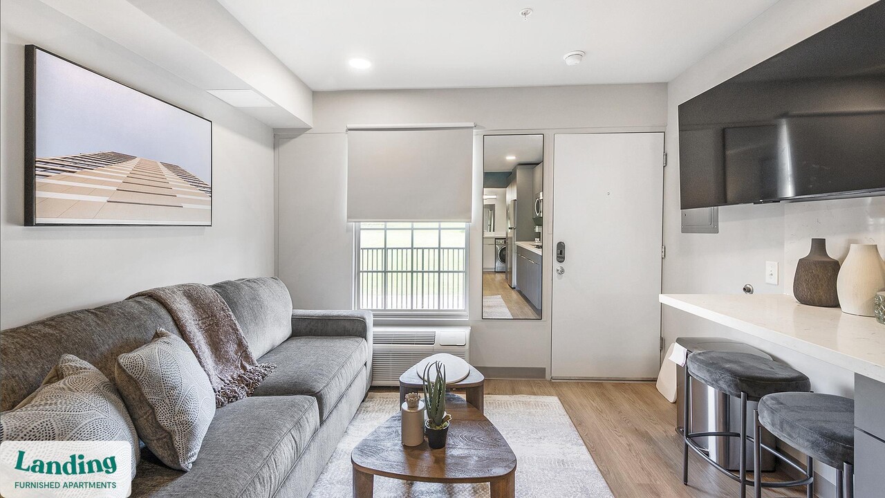 5772 Old Hickory Blvd in Nashville, TN - Building Photo