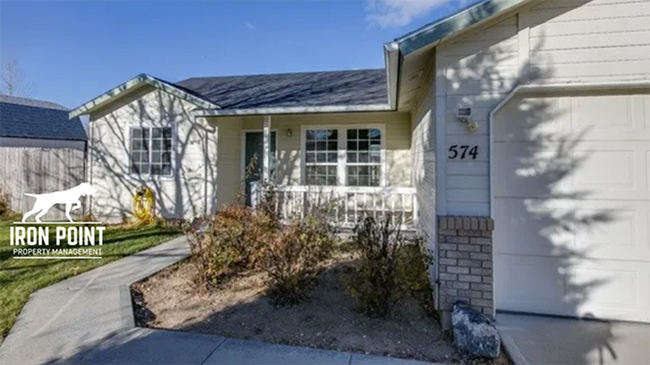 property at 574 W Tern Dr
