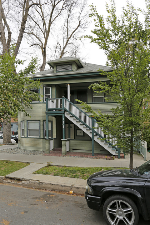 1401 F St in Sacramento, CA - Foto de edificio