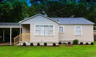 123 Saunders Dr in North Little Rock, AR - Building Photo