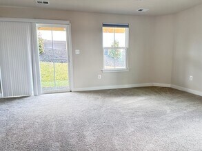 4023 Purple Flora Bnd in Charlottesville, VA - Building Photo - Building Photo