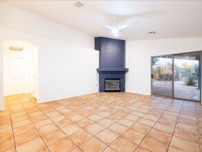 2149 N Creek Vista Dr in Tucson, AZ - Building Photo - Building Photo