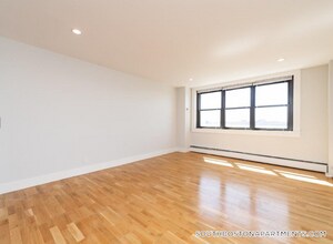 1410 Columbia Rd, Unit 6G in Boston, MA - Building Photo - Building Photo