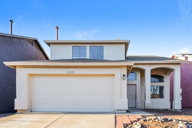 8757 E Chimney Spring Dr