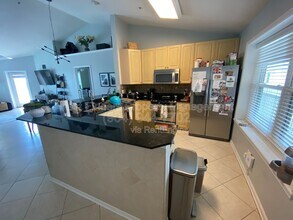 1412 1st St N in Jacksonville Beach, FL - Building Photo - Building Photo