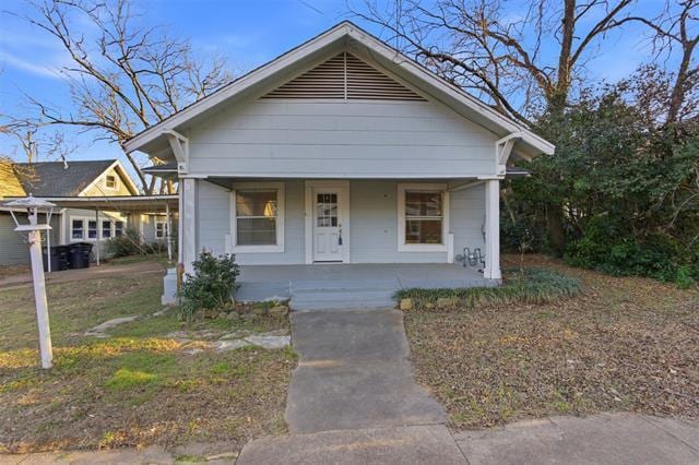 405 College St