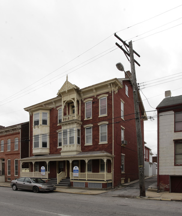 470-472 W Philadelphia St in York, PA - Foto de edificio