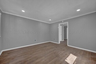 82 N Virginia St in Amarillo, TX - Building Photo - Building Photo