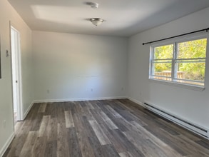 34 8th St in Wind Gap, PA - Building Photo - Building Photo