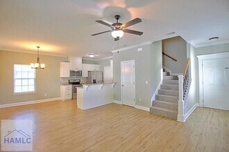 1208 Cypress Fall Cir in Hinesville, GA - Building Photo - Building Photo