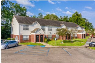 2121 Lobdell Blvd in Baton Rouge, LA - Building Photo