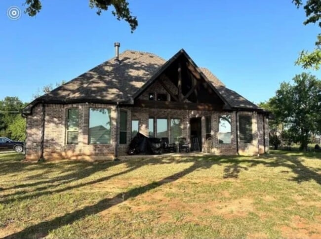 property at 7109 Lake Village Ct