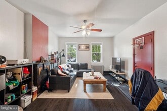 1210 S 11th St in Philadelphia, PA - Building Photo - Building Photo