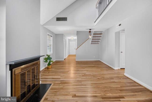 8205 Grubb Rd in Silver Spring, MD - Building Photo - Building Photo