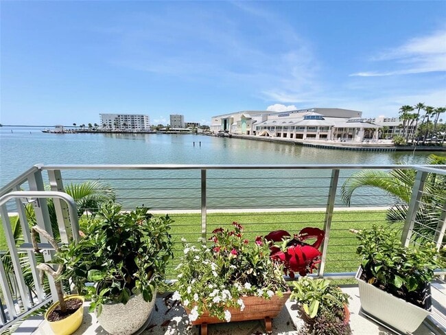 property at 433 Paula Dr S