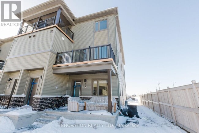 108 Parnian Private in Ottawa, ON - Building Photo - Building Photo