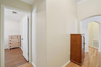 410 S Water Ln in New Braunfels, TX - Building Photo - Building Photo