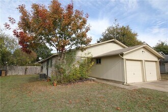 12818 Copper Cliff Ave in Austin, TX - Building Photo - Building Photo