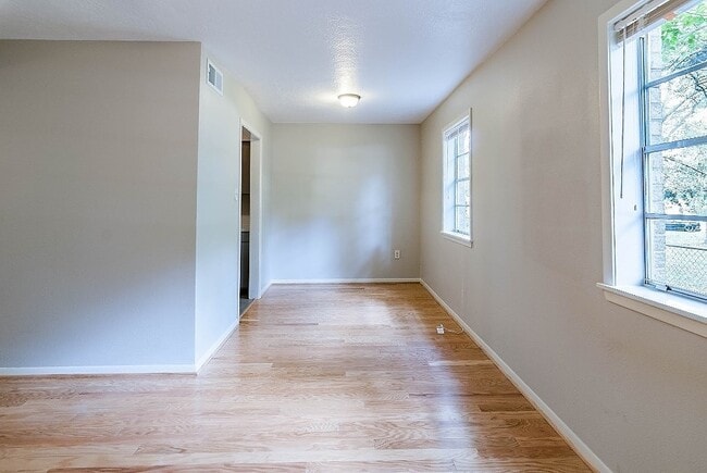 property at 1009 Washington St