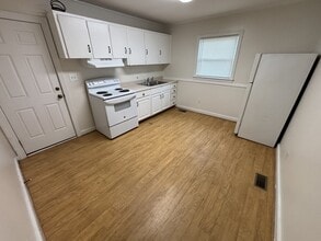 124 Joy St in Dunn, NC - Building Photo - Building Photo
