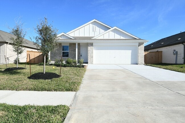 property at 2823 Cedar Rock St