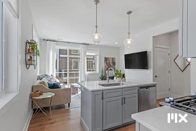 property at 627 Fairview Ave NE