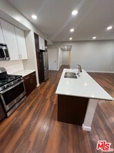 1023 Doreen Pl-Unit -A in Los Angeles, CA - Building Photo - Building Photo
